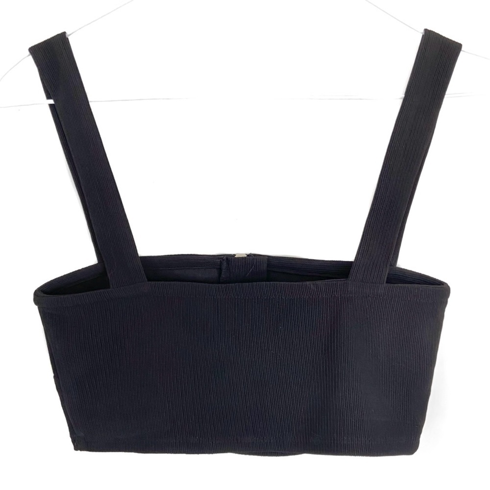 TWIIN Circa Zip Front Ribbed Crop Top - Picture 3 of 6